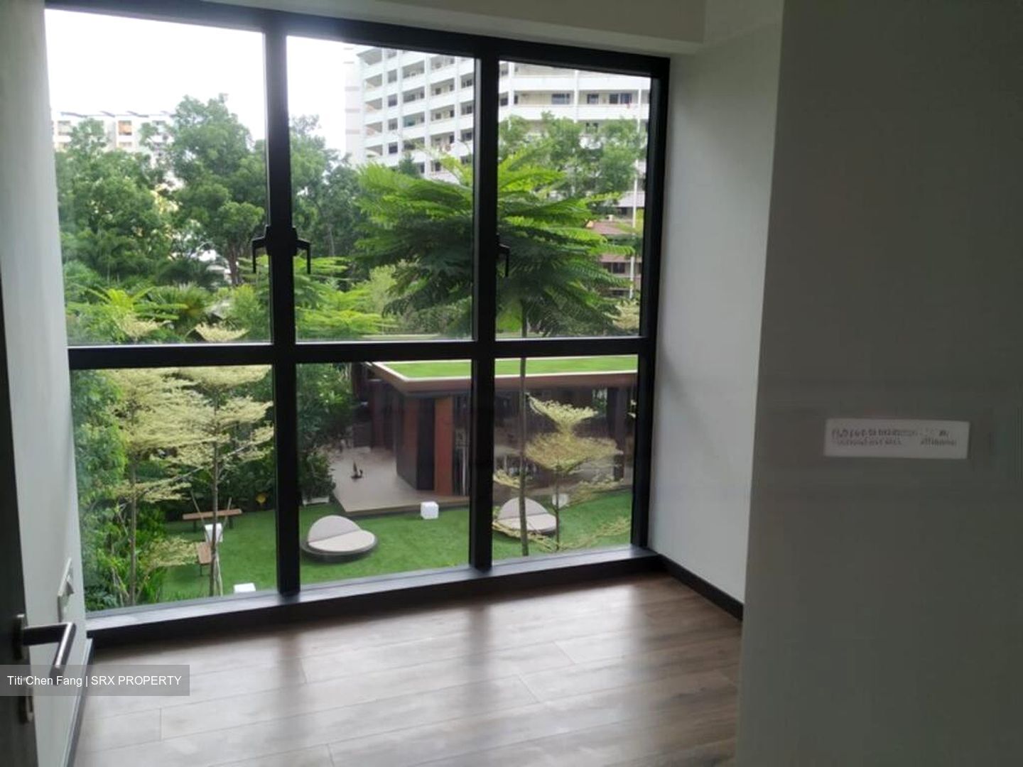 Lake Grande (D22), Condominium #562240121